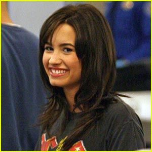 demi-lovato-acdc-awesome.jpg